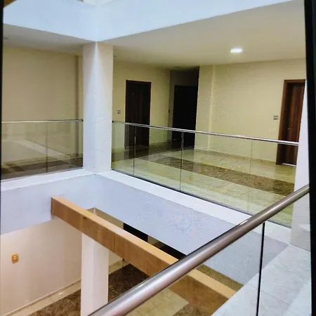 Studio33 Apartment *